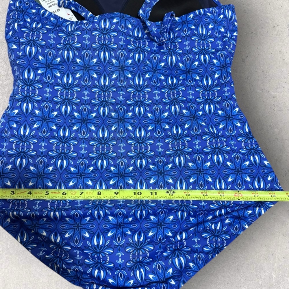L.L.Bean womens square beck one piece swimsuit NWT - Picture 8 of 9